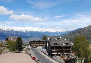 Apartment Valaisia 32B