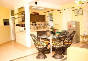 Apartment With 2 Bedrooms In Pereybere, With Shared Pool, Enclosed Garden And Wifi - 600 M From The Beach