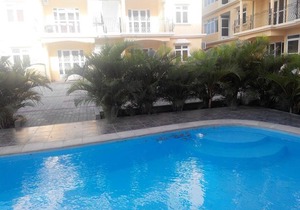 Apartment With 3 Bedrooms In Pereybere, With Shared Pool, Enclosed Garden And Wifi - 600 M From The Beach