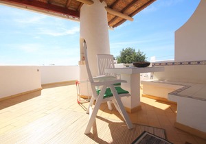 Apartment With Pool in Albufeira
