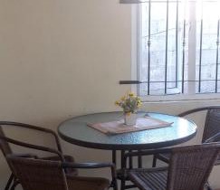 Apartment with Sea View in Mahébourg, 70m², Enclosed Garden