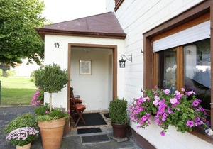 Apartment with terrace in the garden
