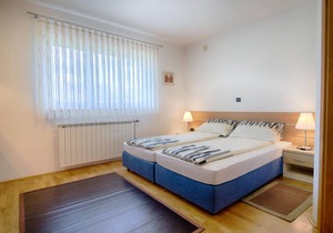 Apartments and Room Robert