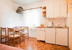Apartments Anesa, (13865), Podgora, Croatia
