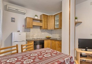 Apartments Anton, (13974), Premantura, hr