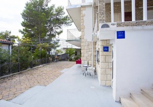 Apartments Boris, (12464), Baška Voda, hr