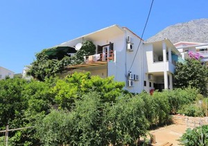 Apartments by the sea Zivogosce - Blato, Makarska - 1057
