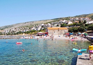 Apartments Cvita (61161-A1) - Senj