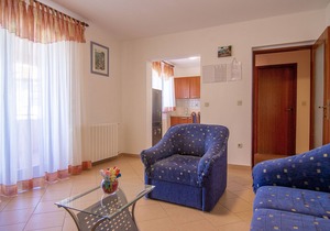 Apartments Edo (60341-A4) - Stinjan (Pula)