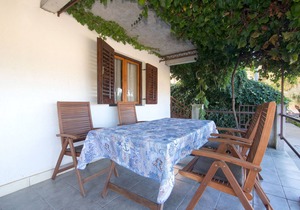 Apartments Jakša (72821-A1) - Vis - island Vis