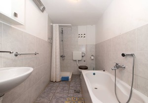 Apartments Jakša (72821-A1) - Vis - island Vis