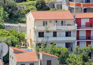 Apartments with a parking space Hvar - 9658