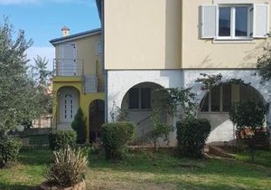 Apartments with parking space Liznjan, Medulin - 17974