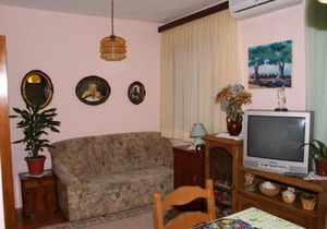 Apartments with parking space Mirca, Brac - 729