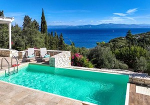 Apeiron II Villa by PaxosRetreats