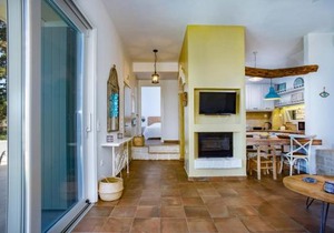 Apeiron Villas by PaxosRetreats