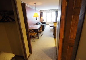 Apex Mountain Inn Suite 211-212 Condo