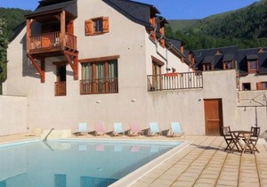 Appartement 2 pièces cabine avec terrasse, piscine et parking - 6 personnes, près de Saint-Lary-Soulan - FR-1-504-131