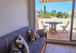 Appartement Climatisé 2 Pièces avec Terrasse et Parking - Classé 2 Étoiles - FR-1-326-690
