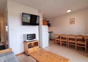 Appartement spacieux 4 pièces avec 3 chambres, balcon, proche télésiège à SuperDévoluy - FR-1-525-201