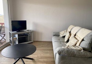 Appartement T2 à Cambo-les-Bains, proche centre et thermes, avec terrasse, parking, et accès internet - FR-1-495-74