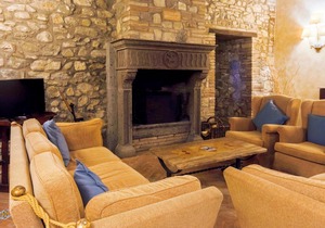 Appealing Holiday Home in Collazzone with Sauna & Pool