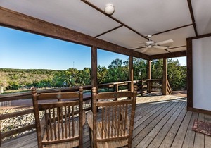 Appian Way Provence Cottage - Private Hot Tub - 4 min. to downtown