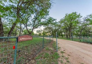 Appian Way Tuscan Cottage