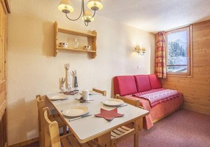 Appt avec balcon, été et hiver, Doucy-Valmorel