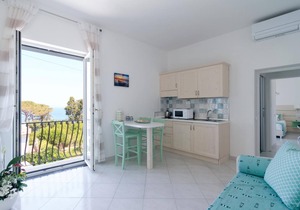 Aquamarine Relaxing Capri Suites JSuite Smeralda
