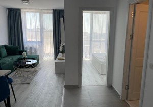 Aquazure Studio Residence