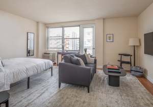 Arch, Dome, Dtown | Free Parking + Rooftop | Zencity