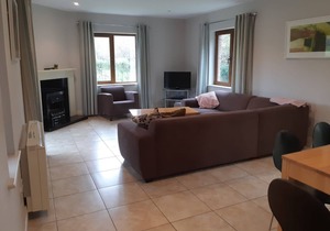 Ardnagashel Woods No 08 - a two story that sleeps 8 guests in 4 bedrooms