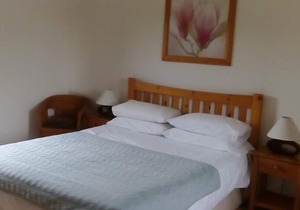 Ardnagashel Woods No 3 - a two story that sleeps 8 guests in 4 bedrooms