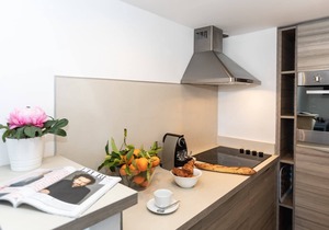 Artistic Riviera 7E - One Bedroom Apartment, Sleeps 4