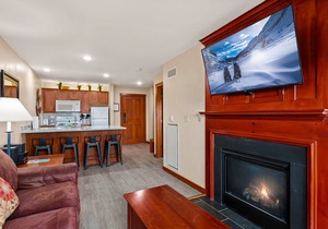AS326/Ski-In/Ski-Out Condo | Hot Tub, Fireplace