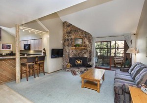 Aspen Creek by 101 Great Escapes