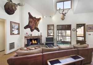 Aspen Creek by 101 Great Escapes