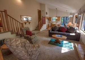 Aspen View Lodge | Mt. Cabin Retreat Close to Winter Fun | HCH0863