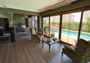 Astonishing Seafront Villa in Cesme