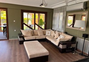 Astonishing Seafront Villa in Cesme