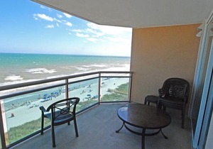 Atlantic Breeze 702 by RedAwning