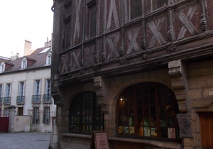 Atypical apartment in the heart of Old Dijon Rated 2 stars