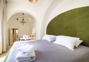Authentic 1 BDR In The Heart Of Jerusalem
