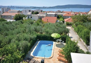 Awesome apartment in Kastel Sucurac