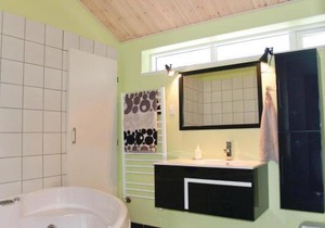 Awesome Home In Fårvang With Wifi