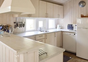 Awesome home in Græsted with sauna