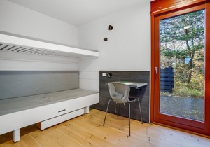 Awesome home in Grenaa with WiFi