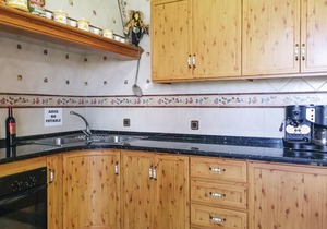 Awesome home in Olvera with WiFi, Outdoor swimming pool and 4 Bedrooms in Olvera