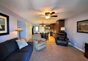 Awesome 2 Bedroom 2 Bath Southwood Shores Condo Great Location